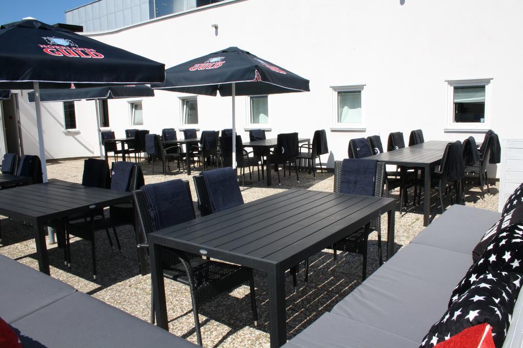 Uncle Joe'S Hostel Visby Exterior photo